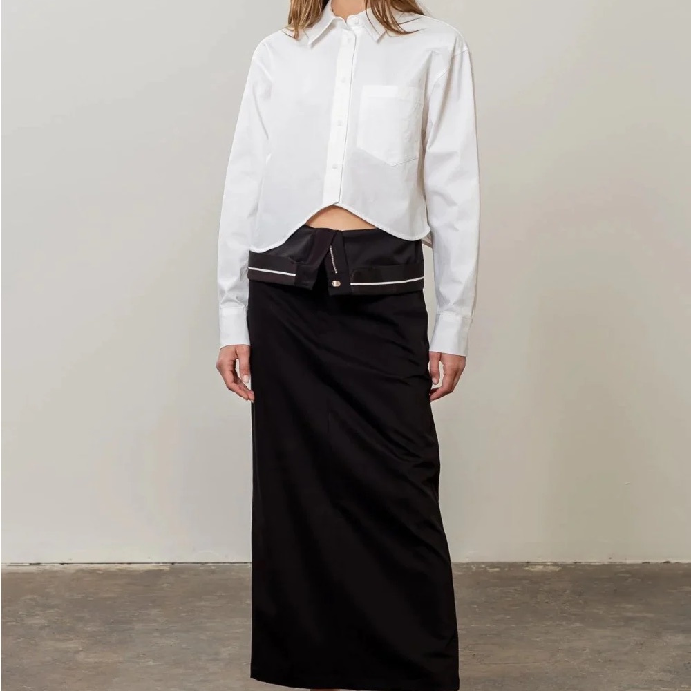 Moon River Curved Hem Cropped Long Sleeve Shirt